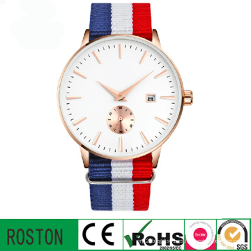 Reloj deportivo de nylon de moda con Japón Movment